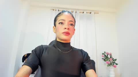 Snapshot of ana_maria__25 chatting on 6, 1, 2026 Ana online show from 6, 1, 2026