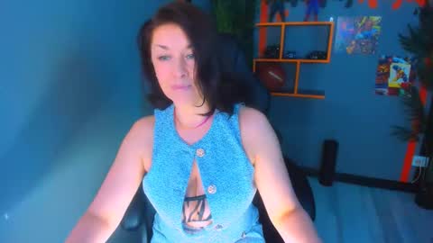 Snapshot of ana_mills chatting on 23, 3, 2026 Ana online show from 23, 3, 2026