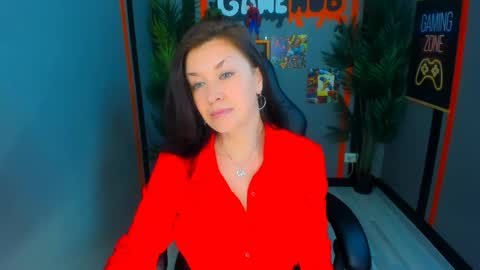 Snapshot of ana_mills chatting on 1, 4, 2026 Ana online show from 1, 4, 2026