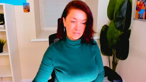 Snapshot of ana_mills chatting on 9, 4, 2026 Ana online show from 9, 4, 2026