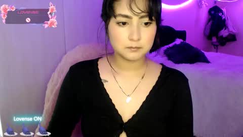 Snapshot of ana_ricciardi chatting on 12, 10, 2025 Ana Ricciardi online show from 12, 10, 2025