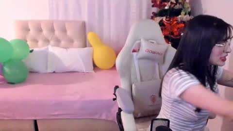 Snapshot of ana_ruuh chatting on 20, 11, 2025 Im anna but you can call me as you want online show from 20, 11, 2025