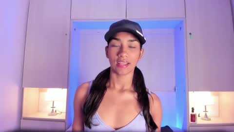 anaacollins_ online show from 11, 2, 2026