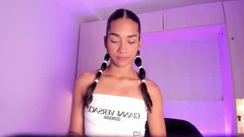 anaacollins_ online show from 8, 3, 2026