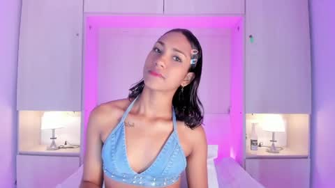 Snapshot of anaacollins_ chatting on 7, 6, 2026 anaacollins_ online show from 7, 6, 2026
