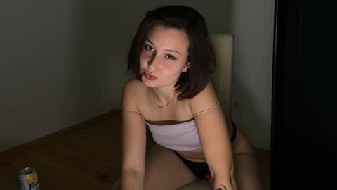 anabanana77 online show from 28, 11, 2025