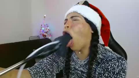 Snapshot of anabel693 chatting on 12, 12, 2024 anabel alice gandara online show from 12, 12, 2024