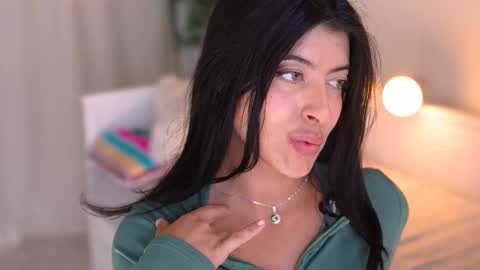 anabelcurvy online show from 23, 9, 2025