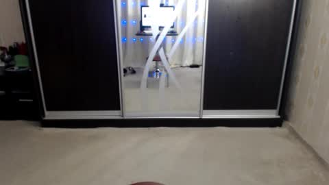 Milana online show from 2, 2, 2025