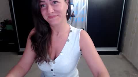 Milana online show from 14, 2, 2025