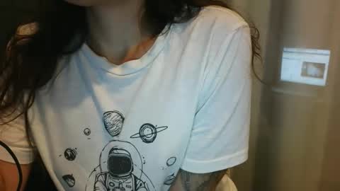 anabelucci_ online show from 13, 2, 2026