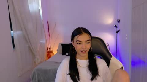 ANABEL WOLF  online show from 28, 11, 2025