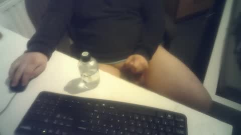 anaddictedgooner69 online show from 11, 1, 2026