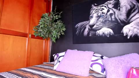 Snapshot of anahi__18 chatting on 5, 2, 2025 Anahi online show from 5, 2, 2025