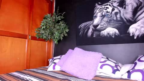 Snapshot of anahi__18 chatting on 5, 2, 2025 Anahi online show from 5, 2, 2025