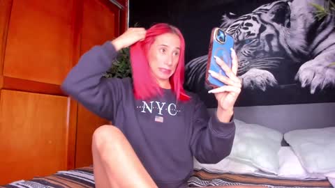 Snapshot of anahi__18 chatting on 6, 2, 2025 Anahi online show from 6, 2, 2025