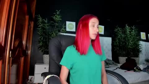 Snapshot of anahi__18 chatting on 22, 2, 2025 Anahi online show from 22, 2, 2025