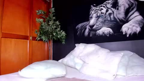 Snapshot of anahi__18 chatting on 6, 3, 2025 Anahi online show from 6, 3, 2025