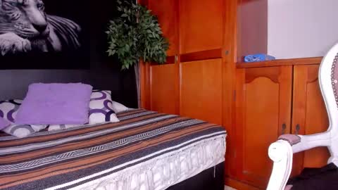 Snapshot of anahi__18 chatting on 24, 9, 2025 Anahi online show from 24, 9, 2025