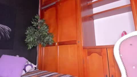 Snapshot of anahi__18 chatting on 3, 10, 2025 Anahi online show from 3, 10, 2025