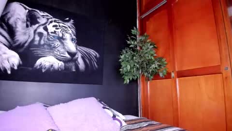 Snapshot of anahi__18 chatting on 18, 10, 2025 Anahi online show from 18, 10, 2025