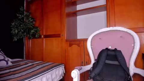 Snapshot of anahi__18 chatting on 22, 10, 2025 Anahi online show from 22, 10, 2025