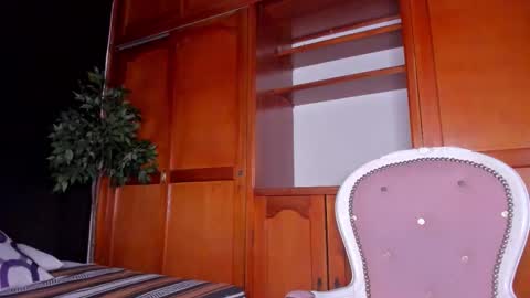 Snapshot of anahi__18 chatting on 23, 10, 2025 Anahi online show from 23, 10, 2025