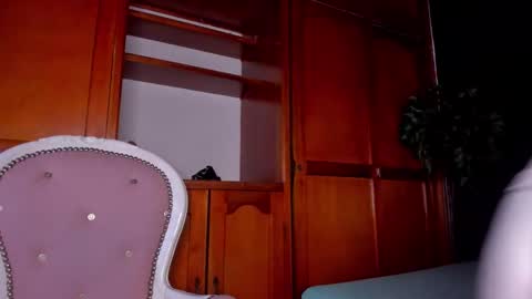 Snapshot of anahi__18 chatting on 25, 11, 2025 Anahi online show from 25, 11, 2025