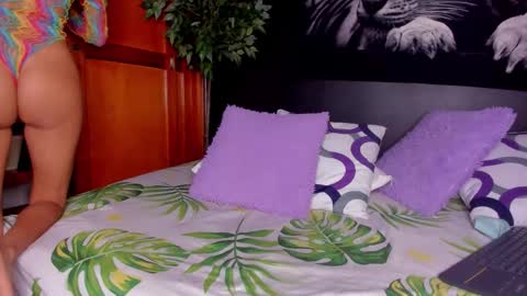 Anahi online show from 20, 12, 2025