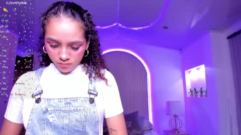 Anahi Curlie online show from 15, 1, 2025