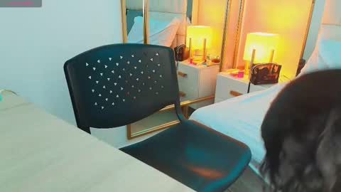 Anahi  online show from 27, 11, 2025