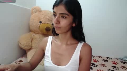 Snapshot of anahibrowns95 chatting on 18, 2, 2026 Anahi Browns online show from 18, 2, 2026