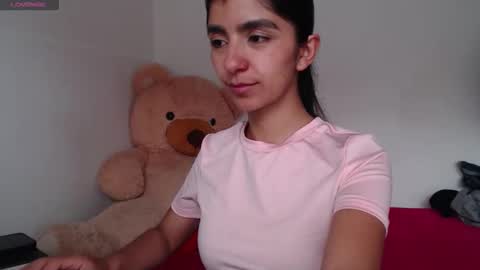 Snapshot of anahibrowns95 chatting on 13, 5, 2026 Anahi Browns online show from 13, 5, 2026