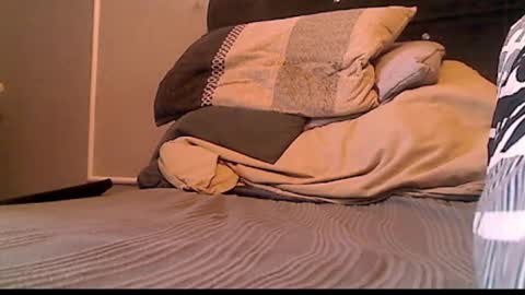 anaiserebel online show from 14, 2, 2026