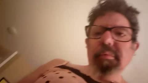 Snapshot of analbation chatting on 28, 11, 2025 analbation online show from 28, 11, 2025