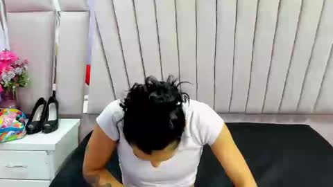 AbbyAndAntonela online show from 15, 2, 2025