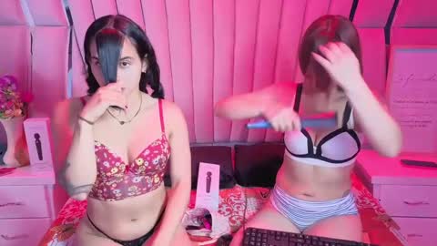 AbbyAndAntonela online show from 26, 9, 2025