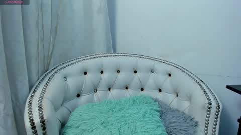 analia18  online show from 21, 2, 2025