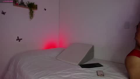 Snapshot of analia_collins chatting on 10, 12, 2024 Ana online show from 10, 12, 2024