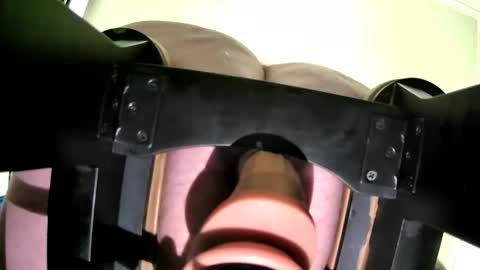 Snapshot of anallyourz chatting on 7, 3, 2025 Slut Master online show from 7, 3, 2025