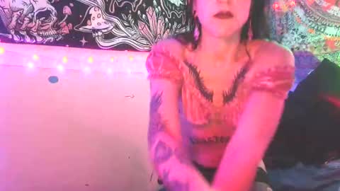 Snapshot of analove_666 chatting on 14, 4, 2026 AnaLove online show from 14, 4, 2026