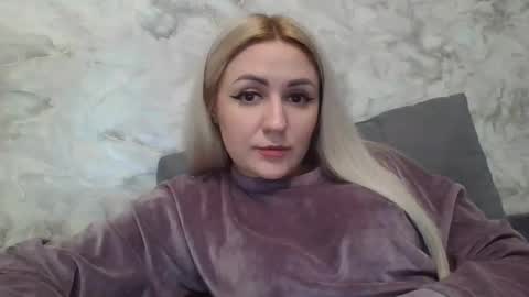 analqueen2024 online show from 1, 3, 2025