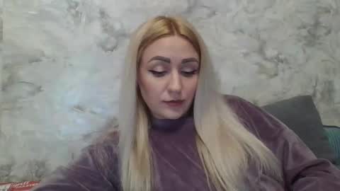 analqueen2024 online show from 3, 11, 2025