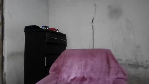 Snapshot of analslut1987 chatting on 12, 10, 2025 analslut1987 online show from 12, 10, 2025