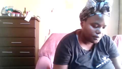 Snapshot of analslut1987 chatting on 23, 11, 2025 analslut1987 online show from 23, 11, 2025