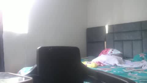 Snapshot of analy_hot chatting on 25, 5, 2026 analy_hot online show from 25, 5, 2026