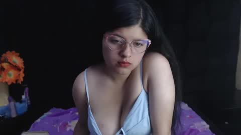 Snapshot of analybigboobs chatting on 28, 1, 2025 catherin owen online show from 28, 1, 2025