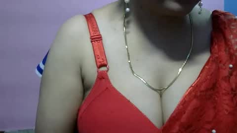 Snapshot of anamika794088 chatting on 6, 12, 2024 anamika794088 online show from 6, 12, 2024