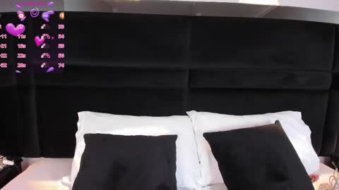 Snapshot of anasha21 chatting on 22, 11, 2025 Anasha online show from 22, 11, 2025