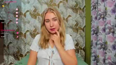 Snapshot of anastasia_gold1 chatting on 7, 8, 2026 anna online show from 7, 8, 2026
